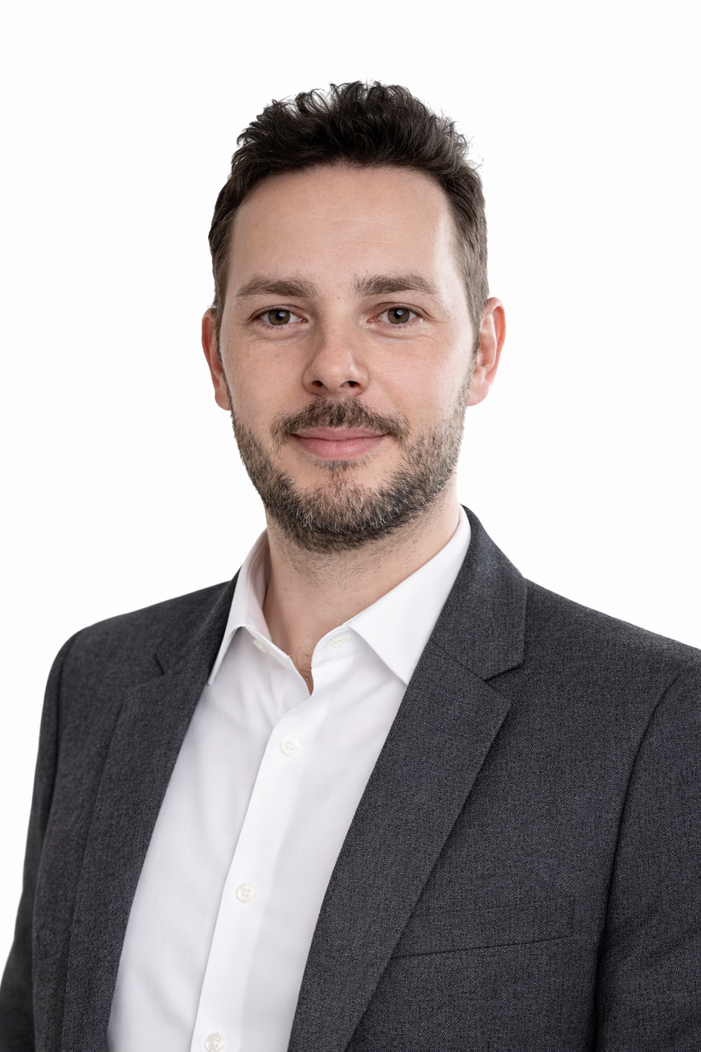 Adrian Ilie, electrician A&J Team